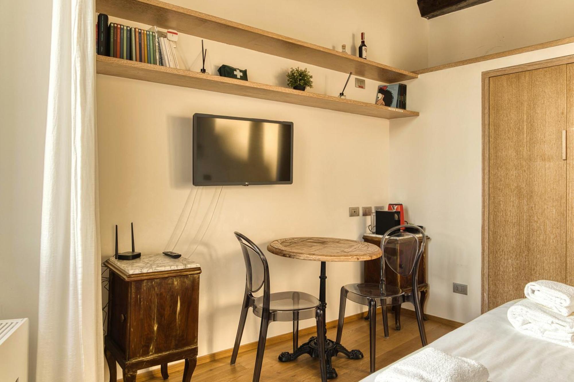 Just Urban Stays - Stylish Penthouse - Corso Ticinese * Milan